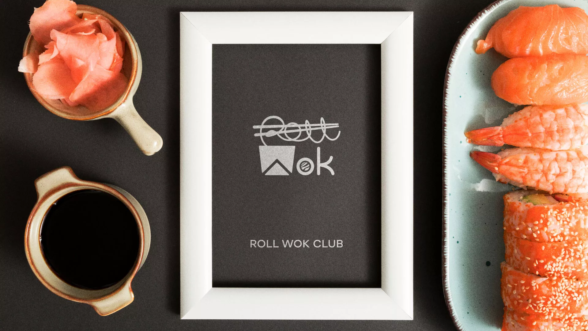Разработка логотипа суши-бара «Roll Wok Club» в Магнитогорске